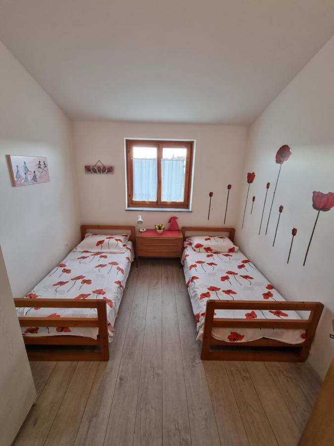 Apartments Jana Умаг Экстерьер фото